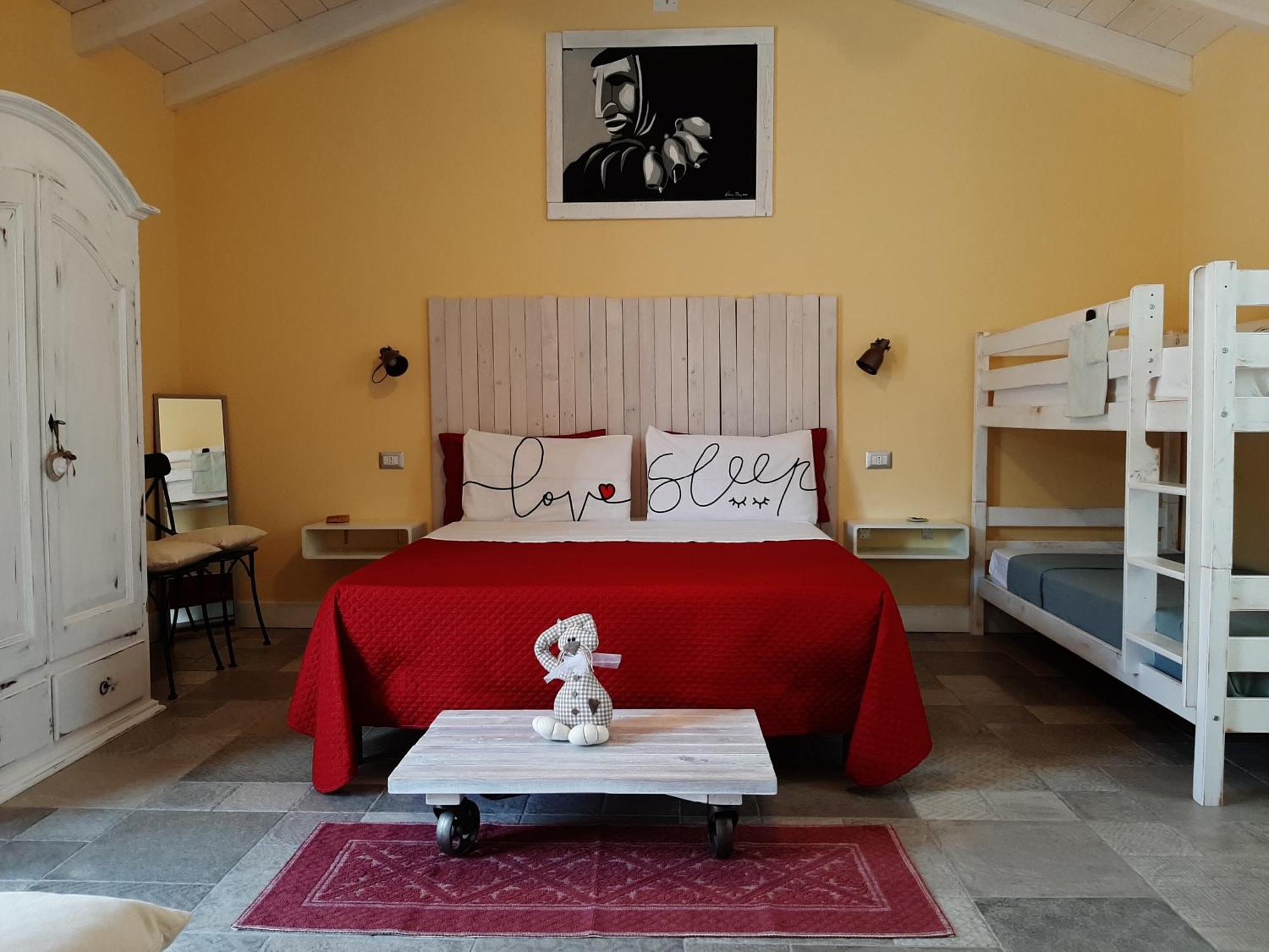 Casale Diletta Bed & Breakfast Castiadas Exterior photo
